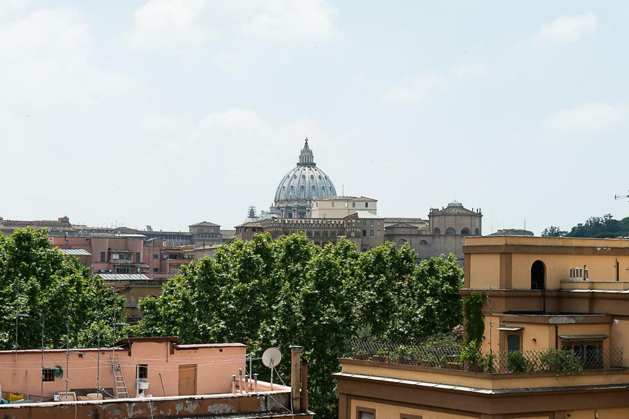 Appartement San Peter Raffy'S House à Rome Extérieur photo